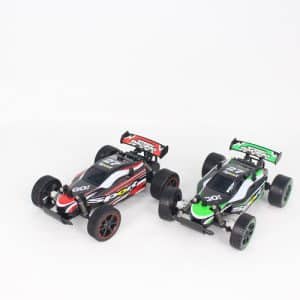 באגי על שלט 1/20 עם מטען USB