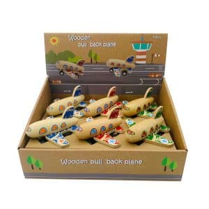 מטוס משיכה לאחור מעץ