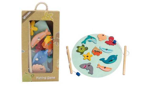 משחק דגים עם חכה