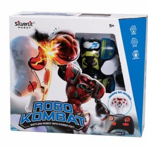 רובו קומבט בודד עם שק אגרוף