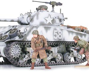 Tamiya – U.S. Medium Tank M4A3 Sherman 105mm Howitzer – קנה מידה 1/35 35251