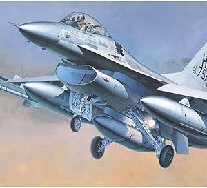 מטוס להרכבה F16A 1\72 הסגאווה