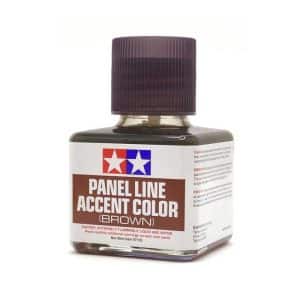 נוזל להדגשת קווי מתאר טאמיה Panel Line Accent Color חום בנפח 40 מ״ל – 5887132